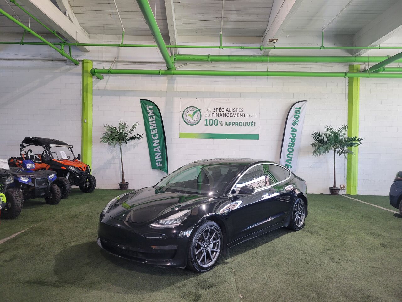 Black 2020 Tesla Model 3 Standard Range Plus RWD Sedan Rear-Wheel Drive Automatic