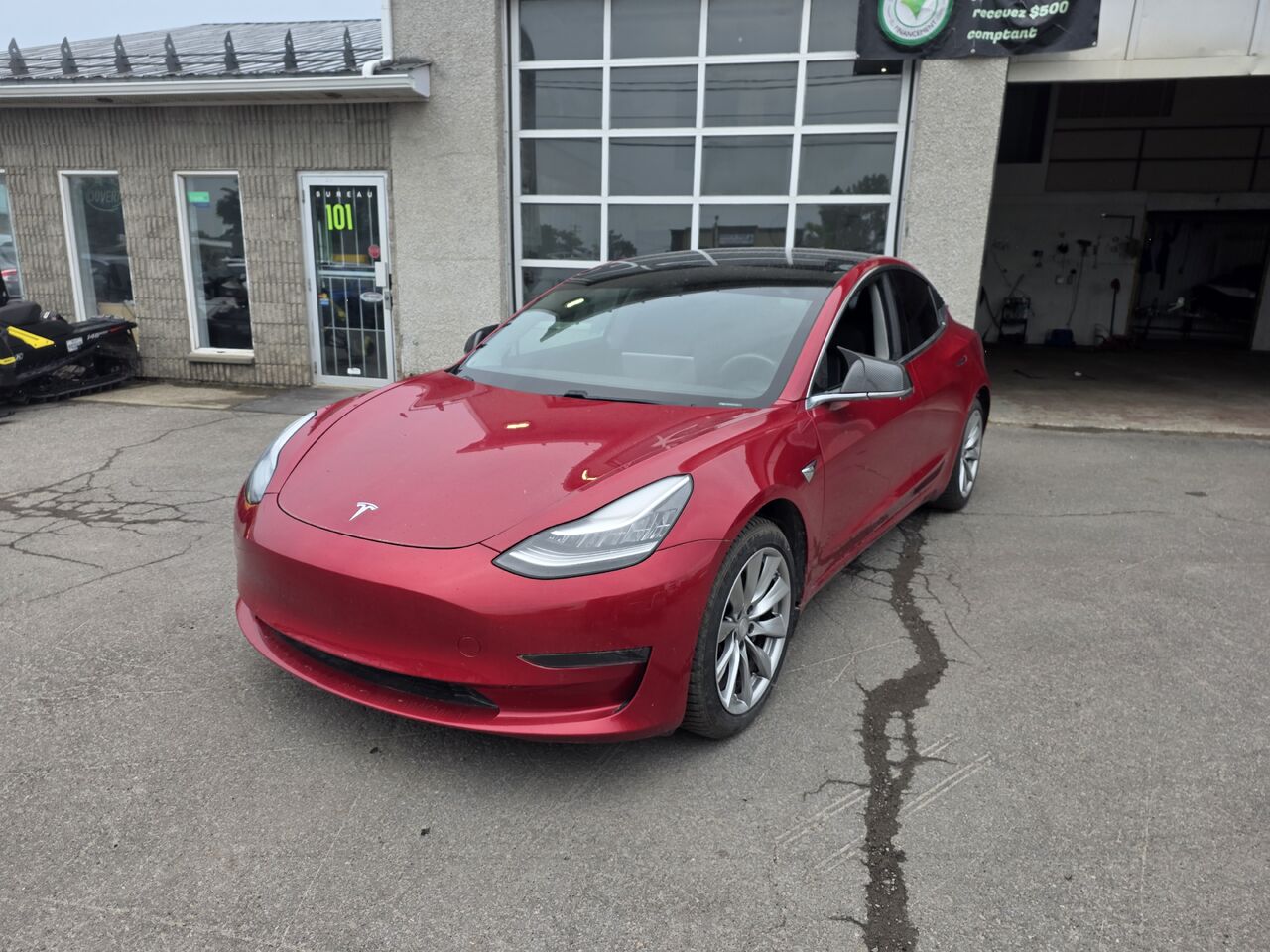 Red 2020 Tesla Model 3 Standard Range Plus RWD Sedan Rear-Wheel Drive Automatic