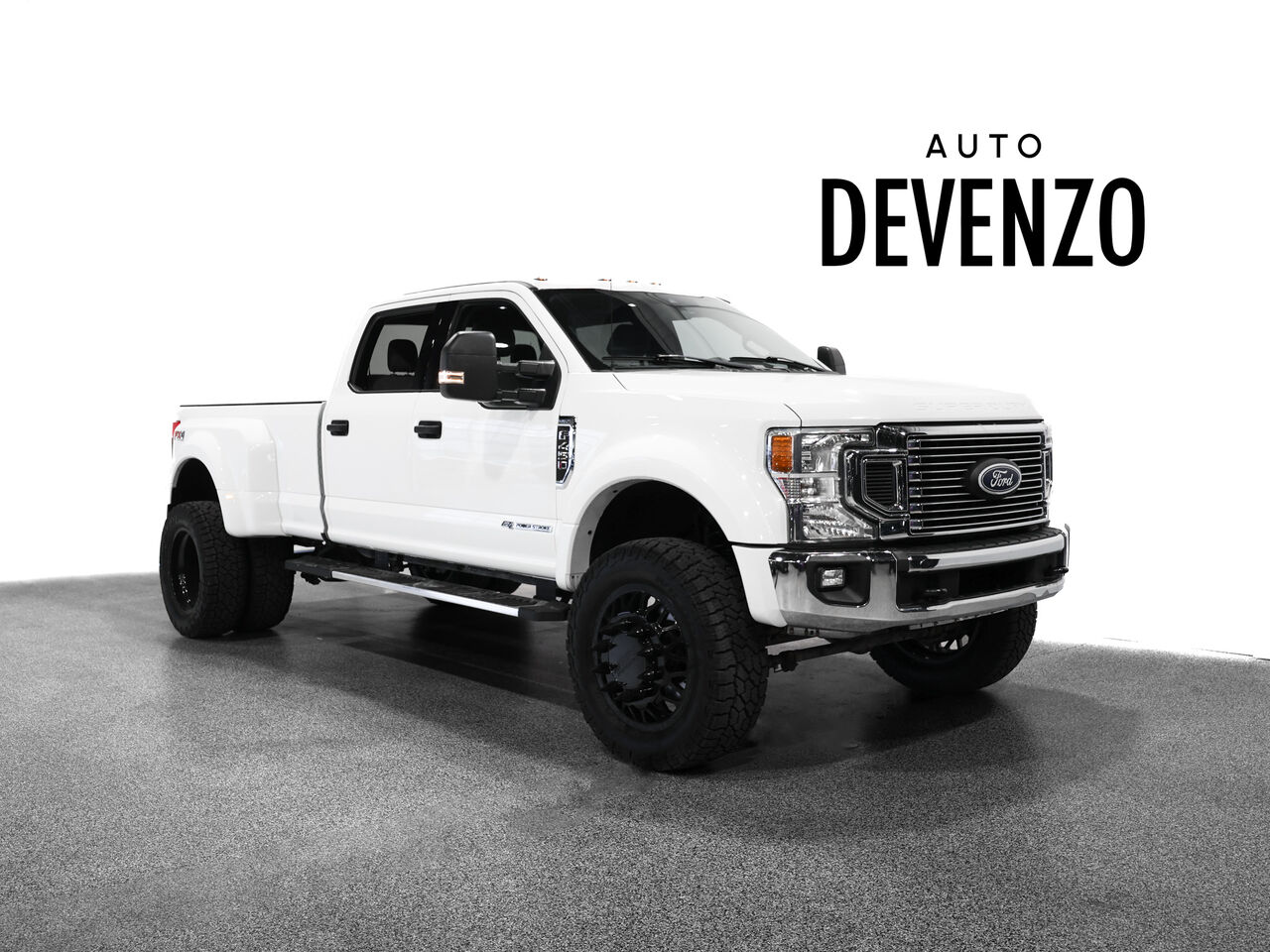 2020 Ford F-450 Super Duty XLT Crew Cab LB DRW 4WD