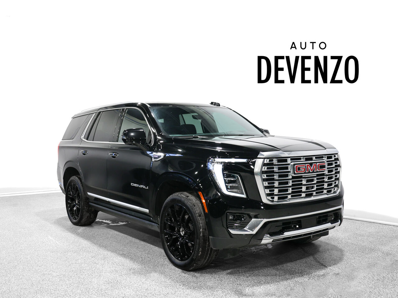 2025 GMC Yukon Denali 4WD