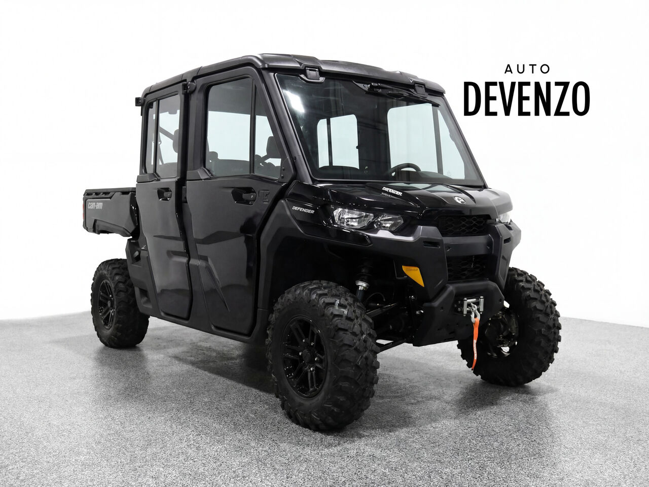 2026 CAN-AM DEFENDER Black Saint-Eustache - photo #0