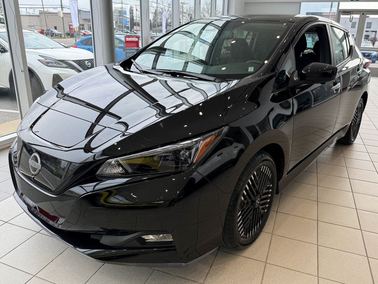 Nissan LEAF SV Plus FWD 2025