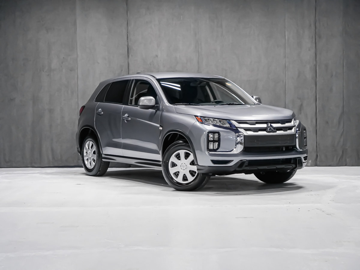 Light Grey Rvr 2024 Mitsubishi RVR pre-owned for sale in Montreal, starting at $23,480