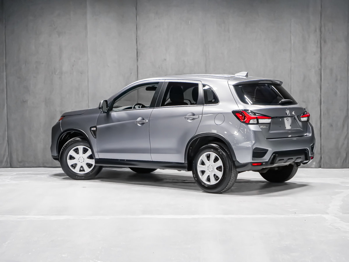 Light Grey Rvr 2024 Mitsubishi RVR pre-owned for sale in Montreal, starting at $23,480