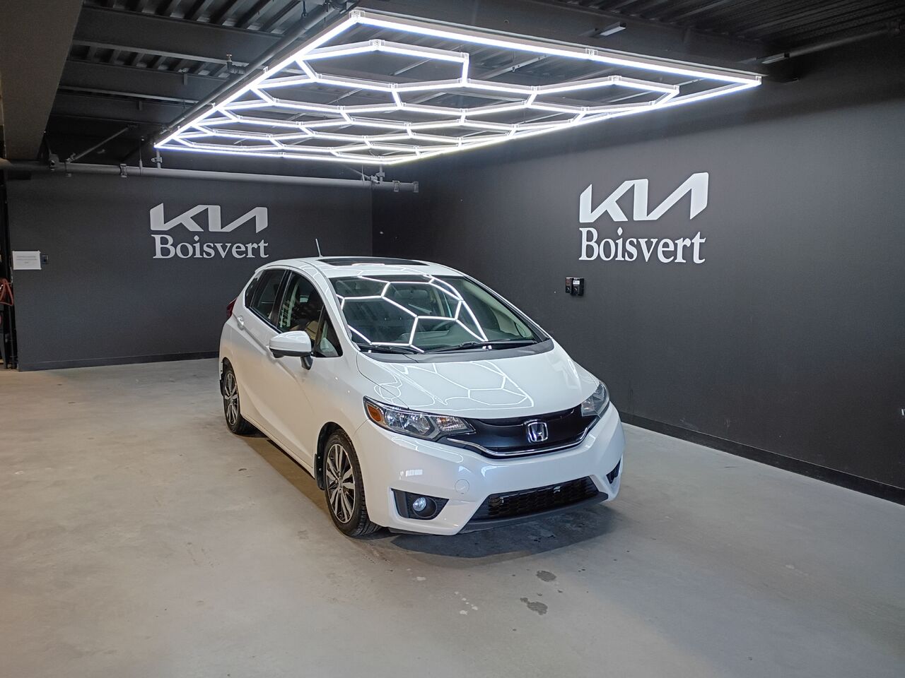 White 2015 Honda Fit EX-L with Navi Hatchback Front-Wheel Drive Automatic