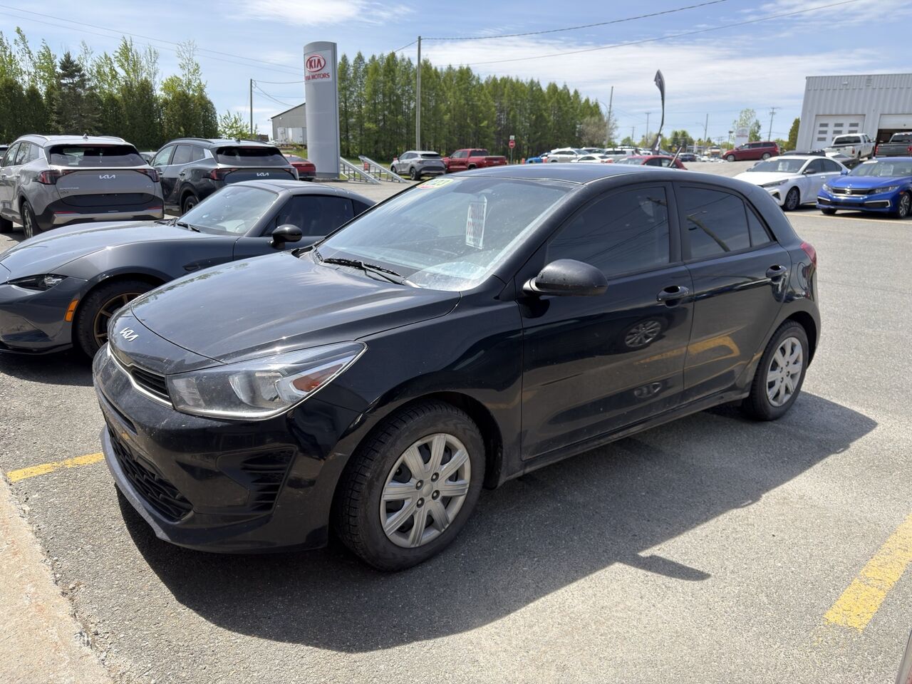 Black 2023 Kia Rio5 LX+ Wagon FWD Wagon Continuously Variable Transmission