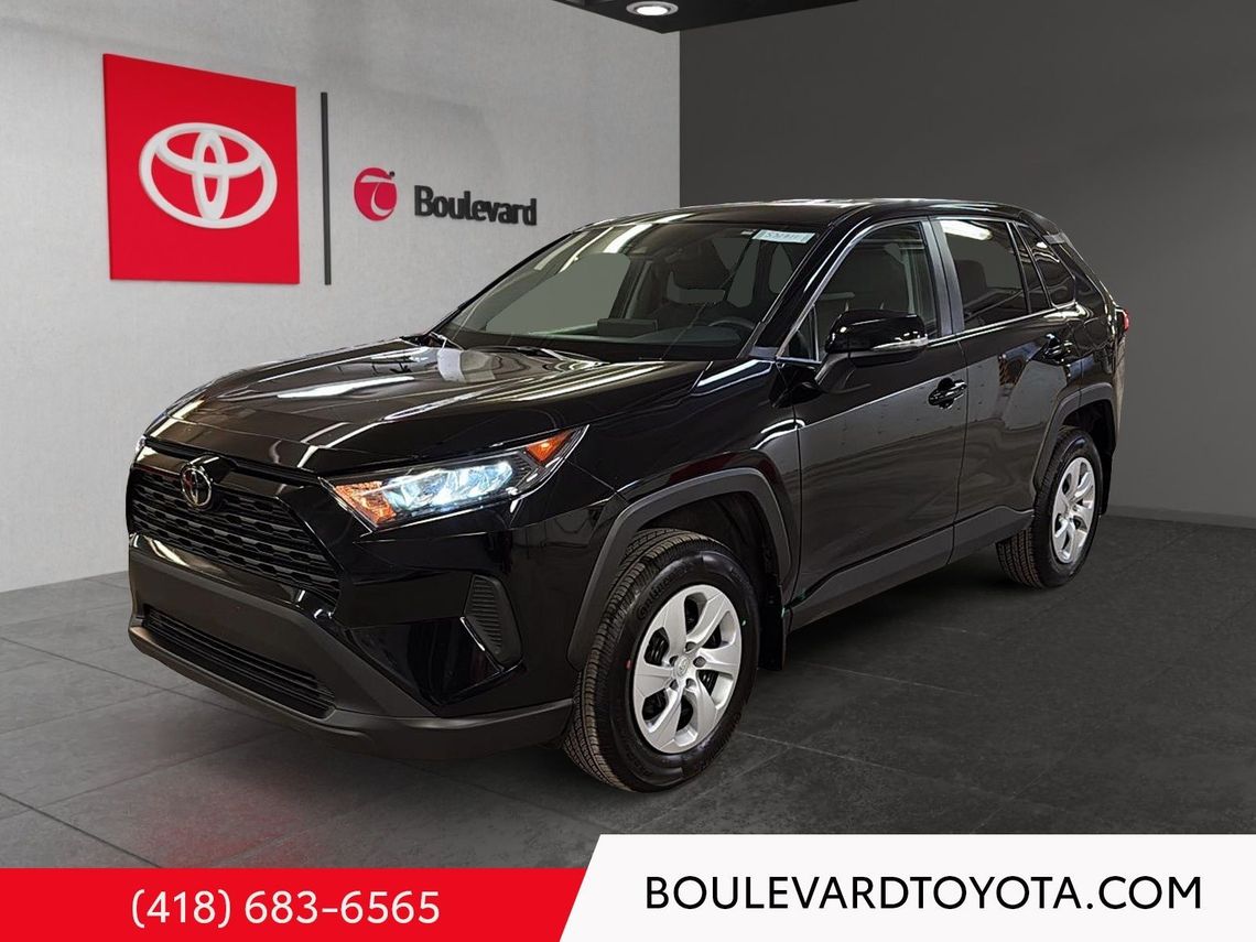 2025 Toyota RAV4 LE AWD