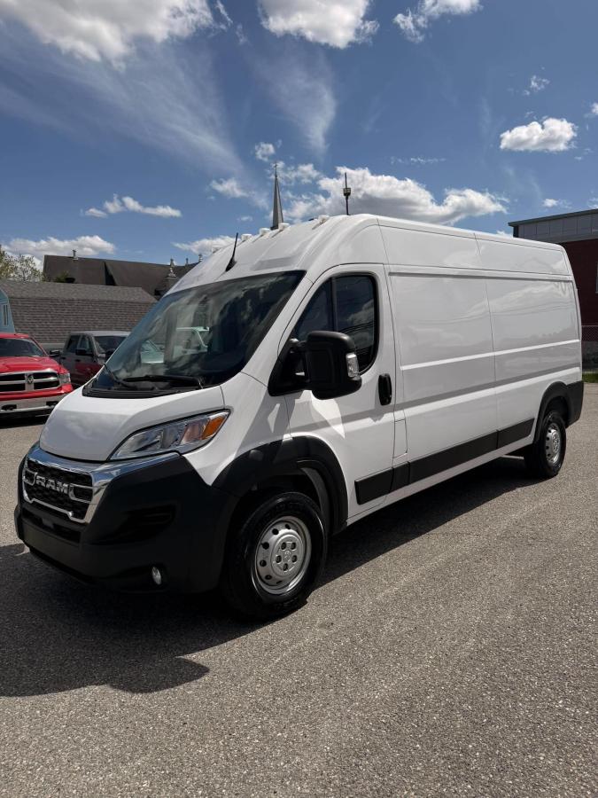 2025 RAM ProMaster Cargo Van