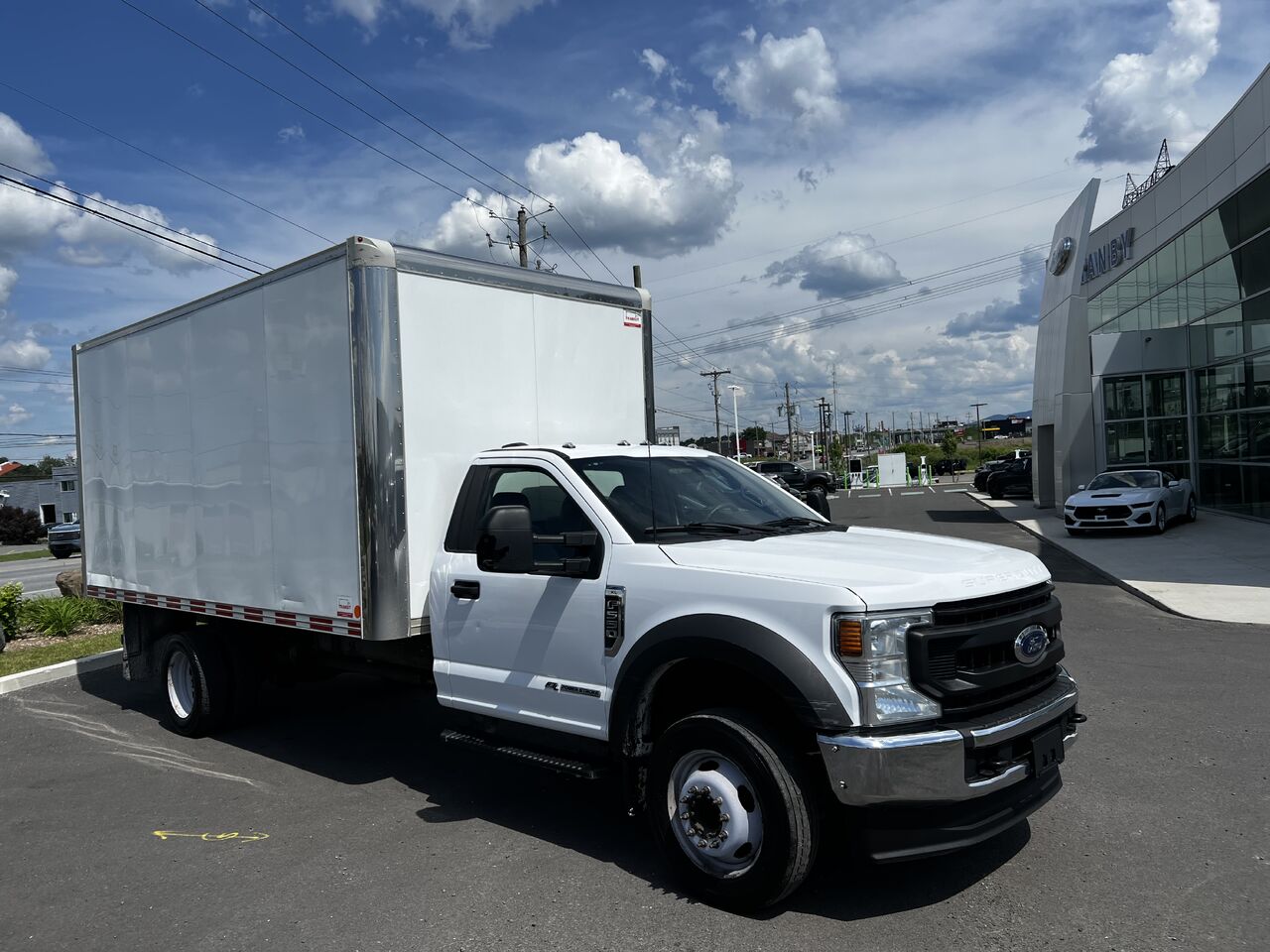 2022 Ford Super Duty F-550 DRW à vendre à Granby