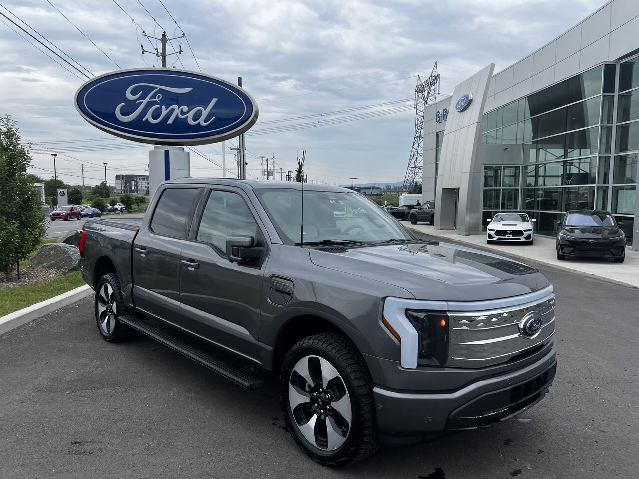 2023 Ford F-150 Lightning à vendre à Granby