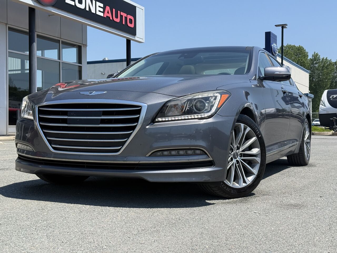 2016 Hyundai Genesis 3.8 à vendre à Granby
