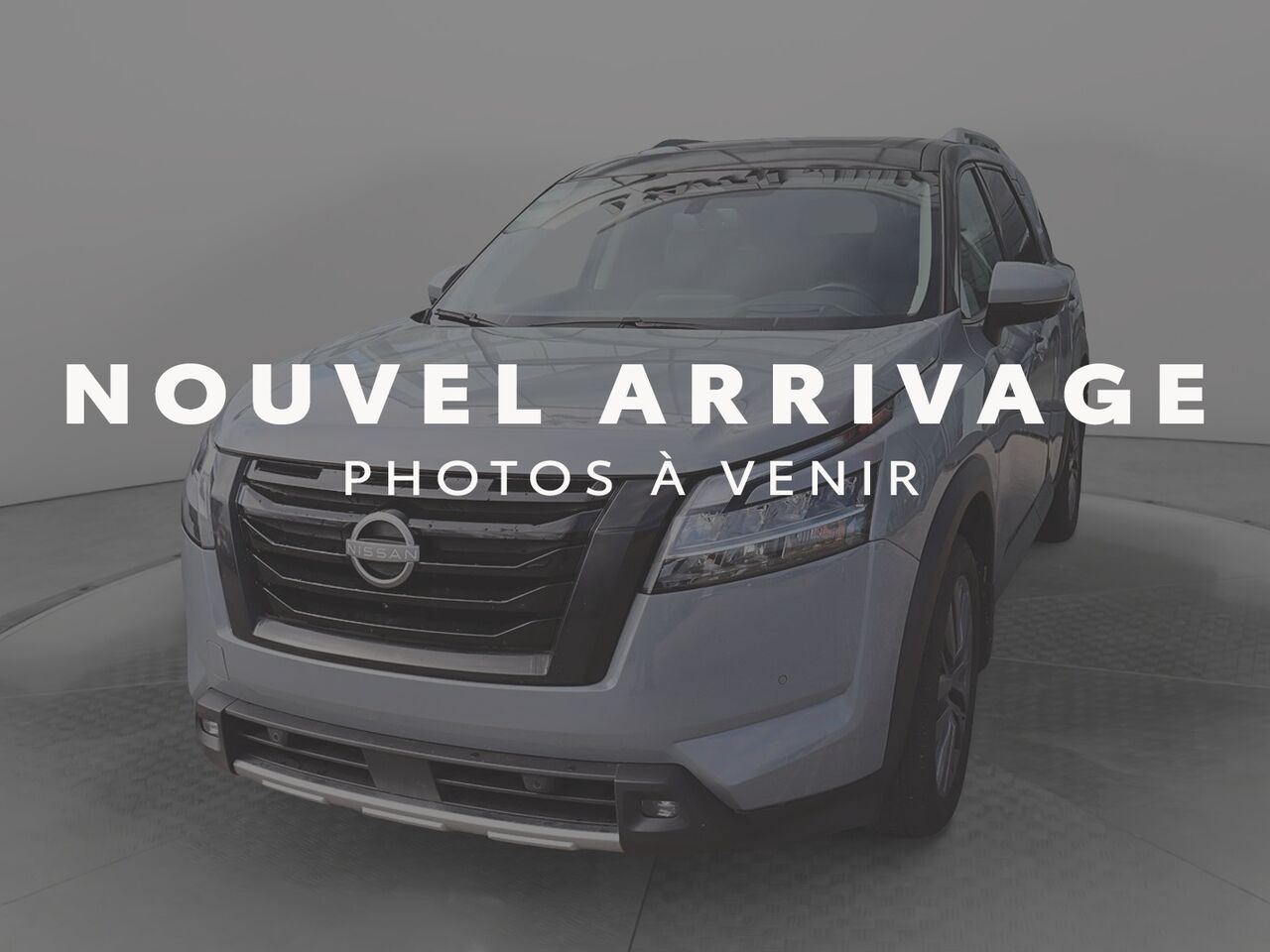 Nissan Pathfinder NIV 5N1DR3CE7NC243063 2022 Gris La Malbaie - photo #0