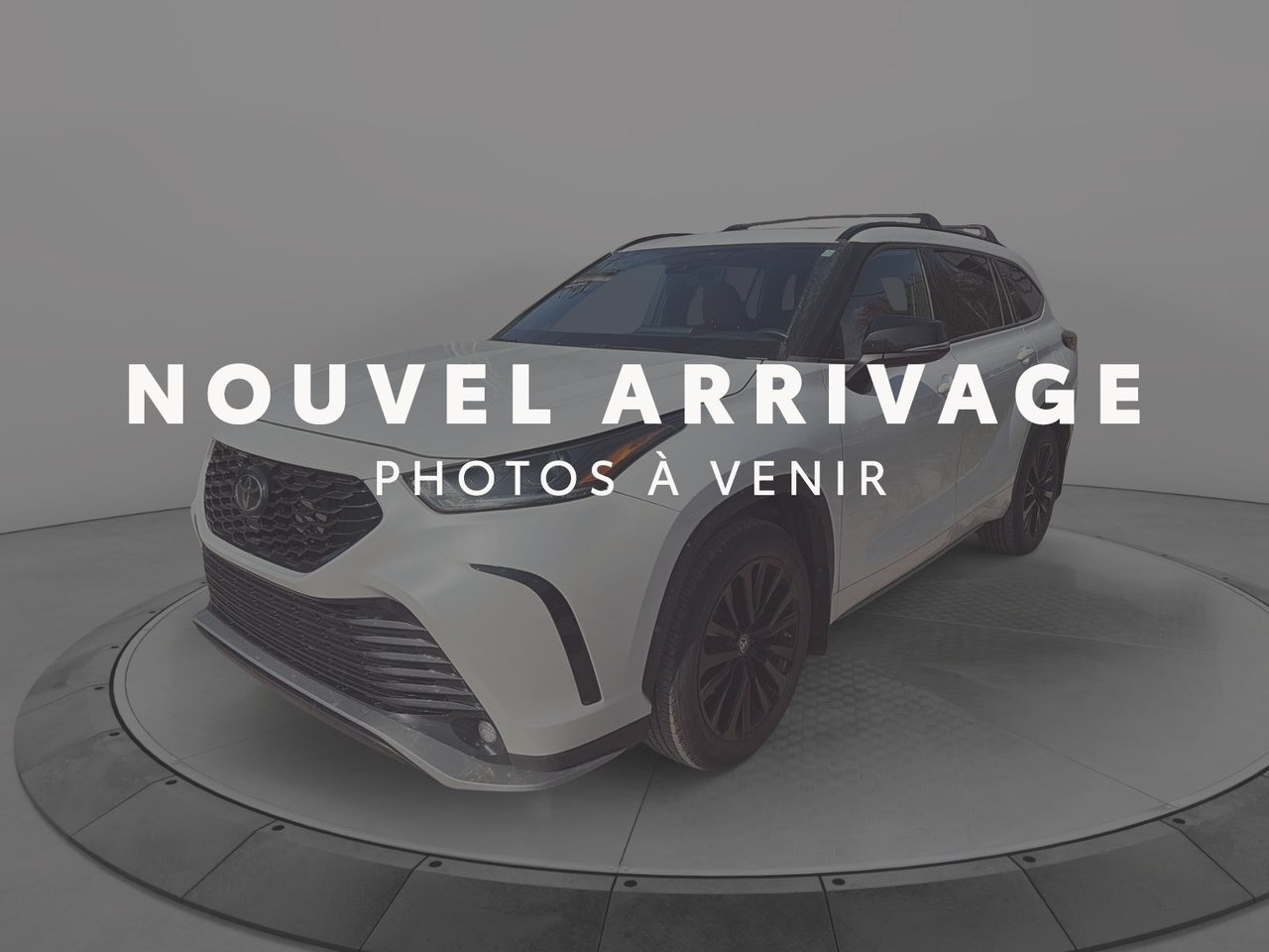 Toyota Highlander NIV 5TDKDRBH2PS525881 2023 Blanc Baie-Comeau - photo #0