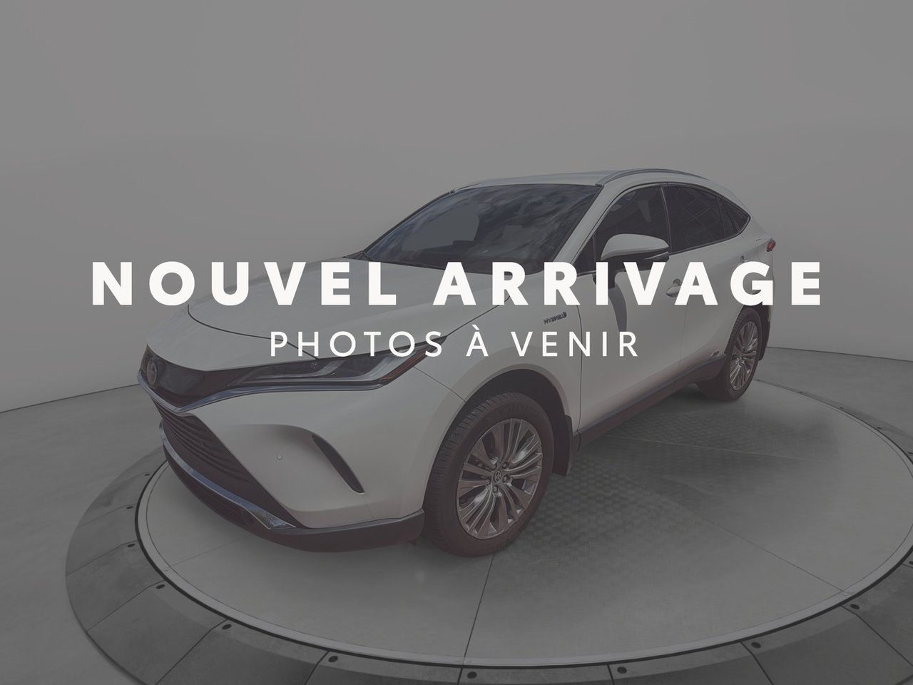 Toyota Venza LIMITED 2021 Blanc Baie-Comeau - photo #0