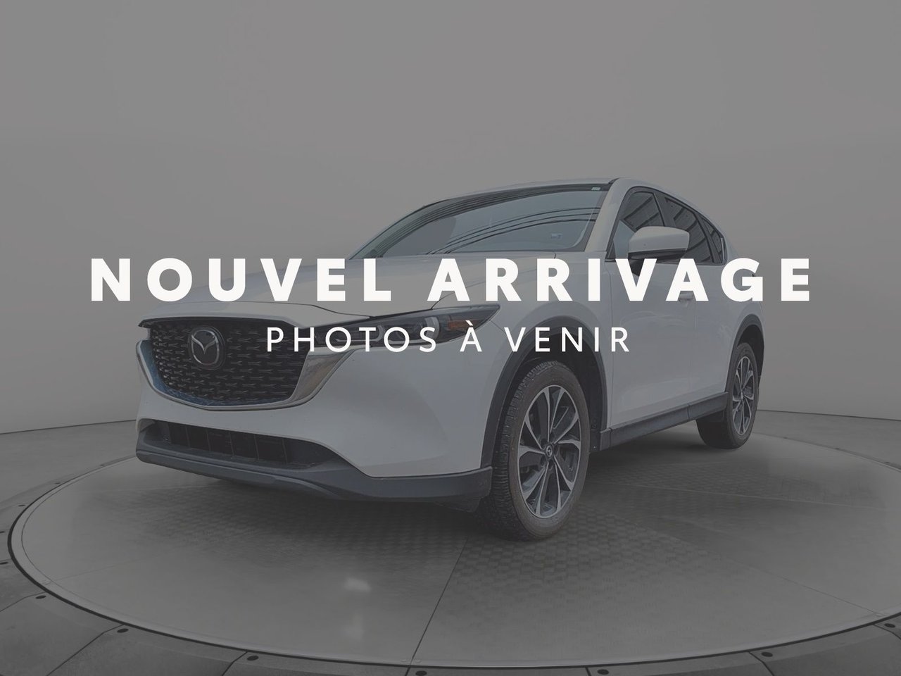 2022 Mazda CX-5 White Baie-Comeau - photo #0