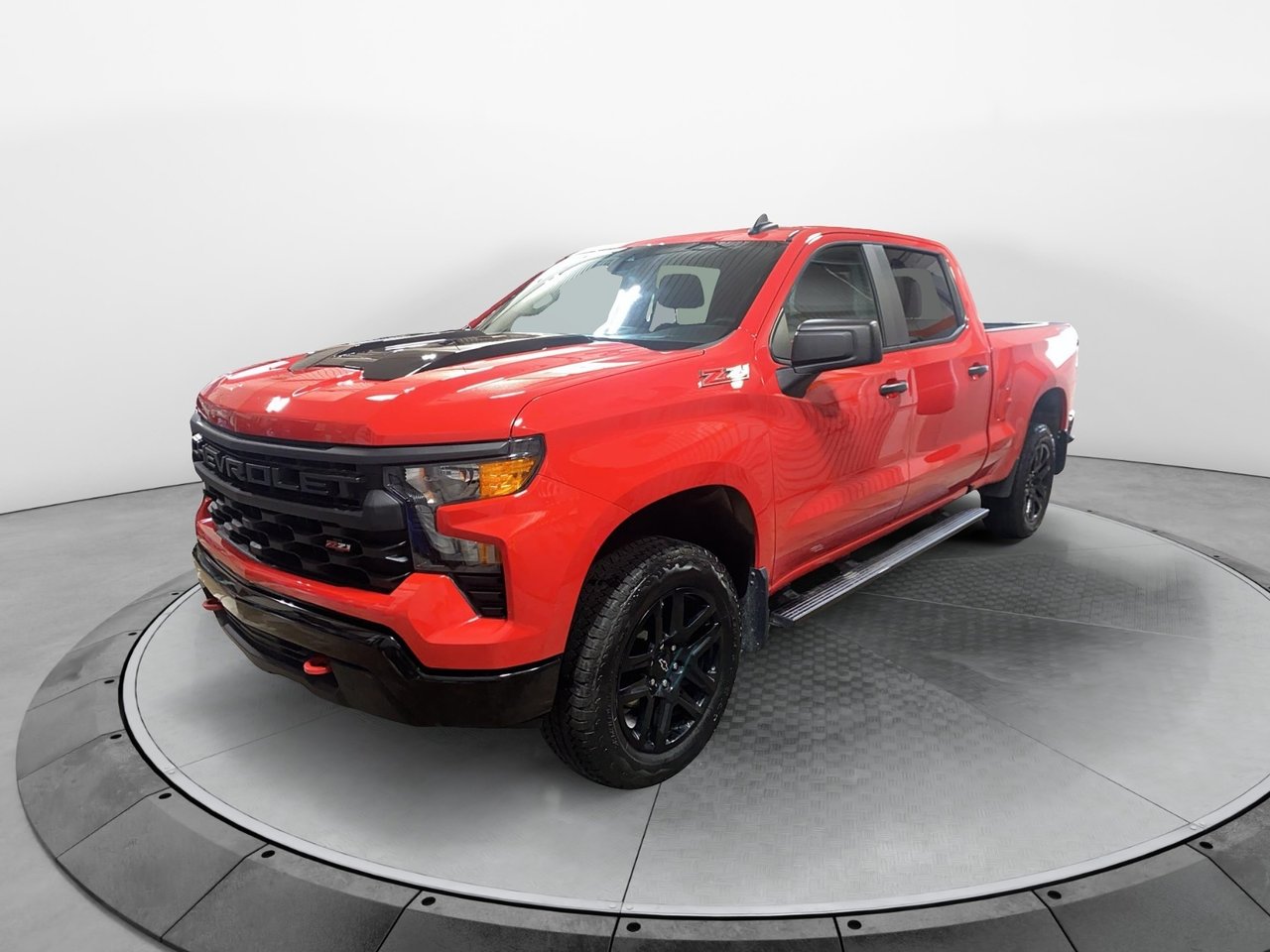 Chevrolet Silverado 1500 Custom Trail Boss 2024