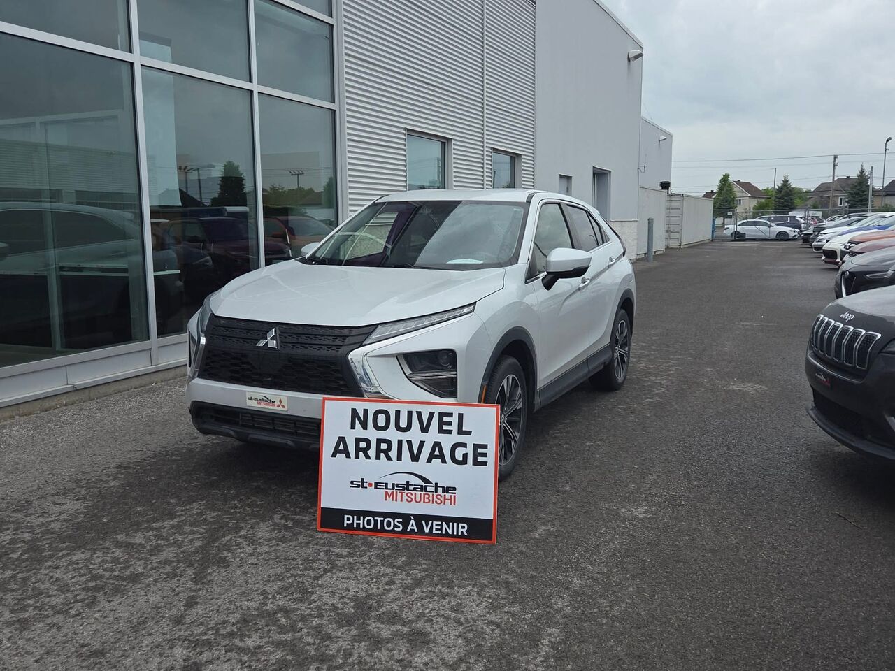 White 2022 Mitsubishi Eclipse Cross ES S-AWC AWD SUV / Crossover All-Wheel Drive