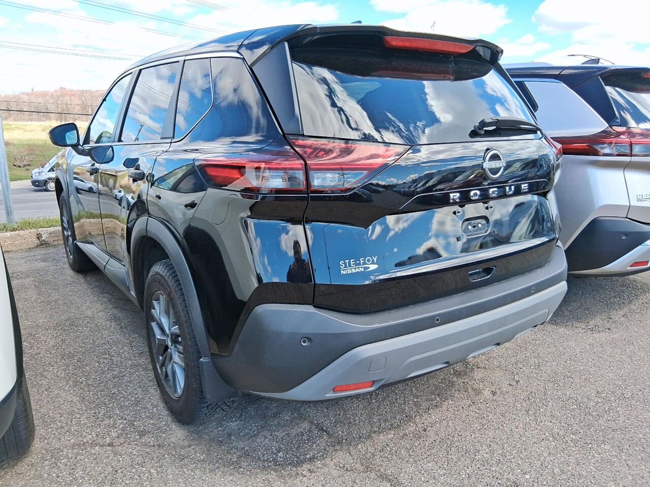 Nissan Rogue 2024 Noir Qu&eacute;bec - photo #0