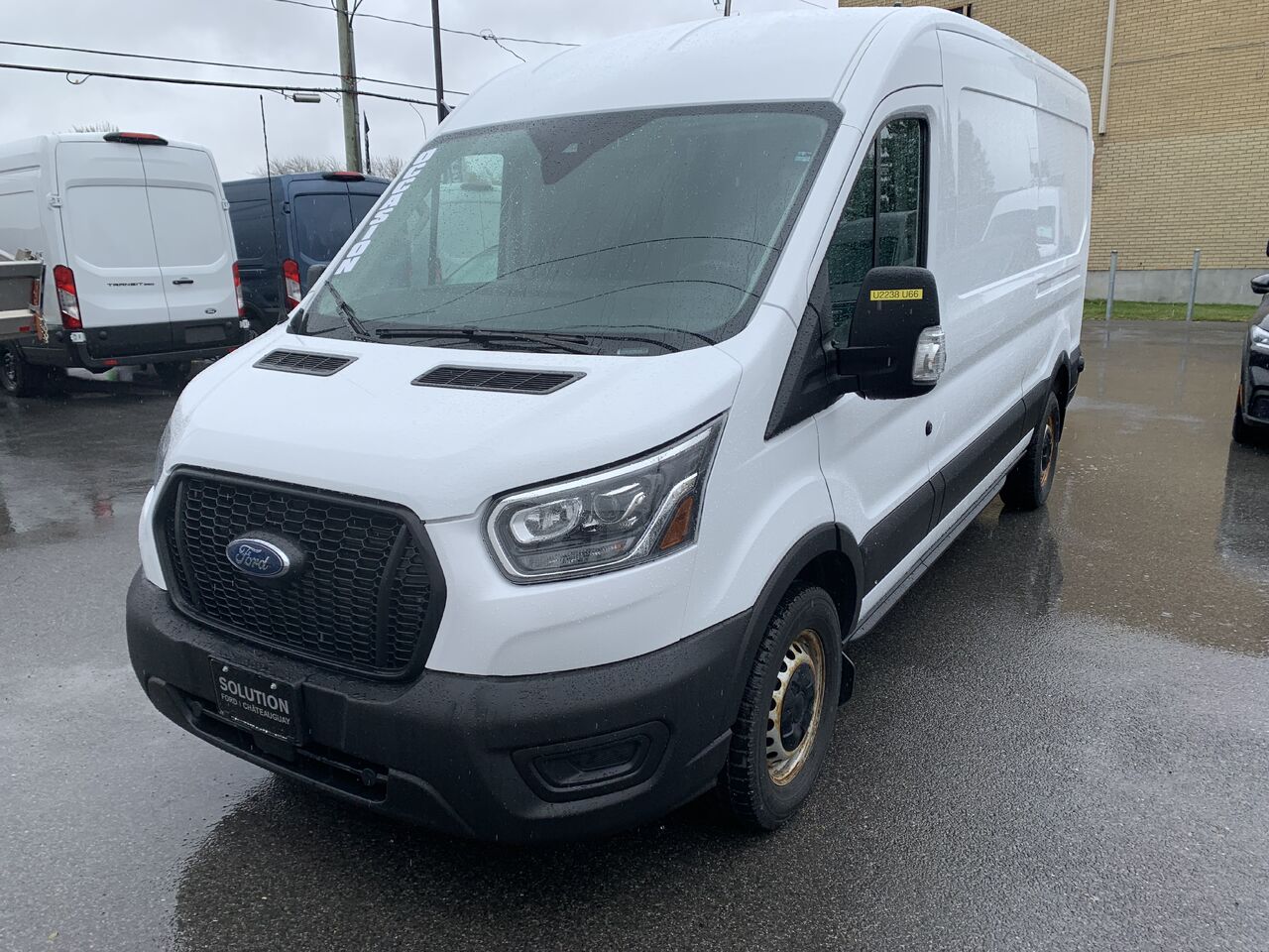2025 Ford Transit Cargo 250 Medium Roof LB RWD