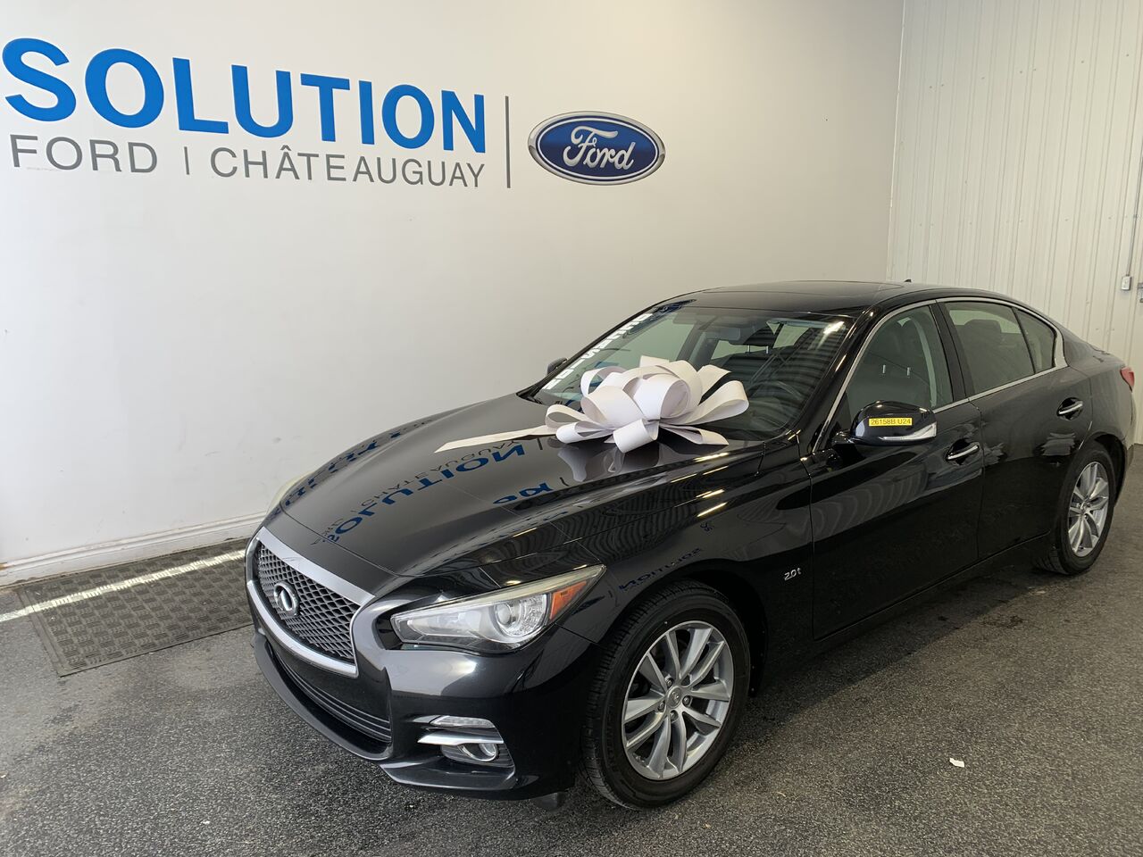 2016 INFINITI Q50 2.0t Premium AWD
