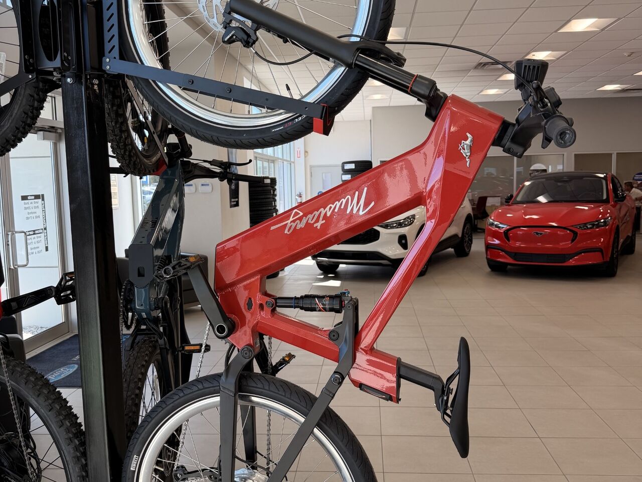 Ford ebike mustang 60th moyen 2025