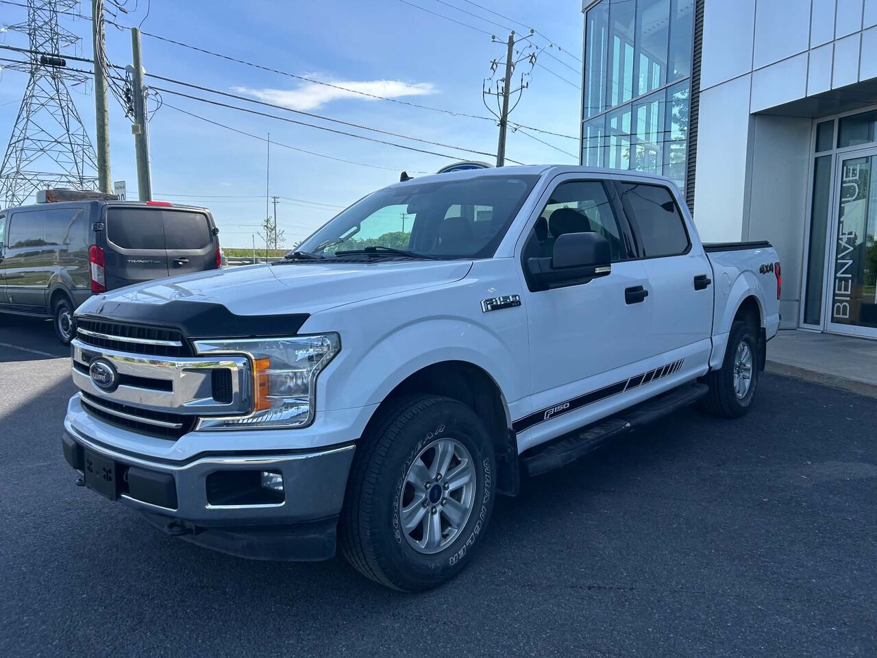 White 2019 Ford F-150 XLT SuperCrew 4WD Pickup Truck Four-Wheel Drive Automatic