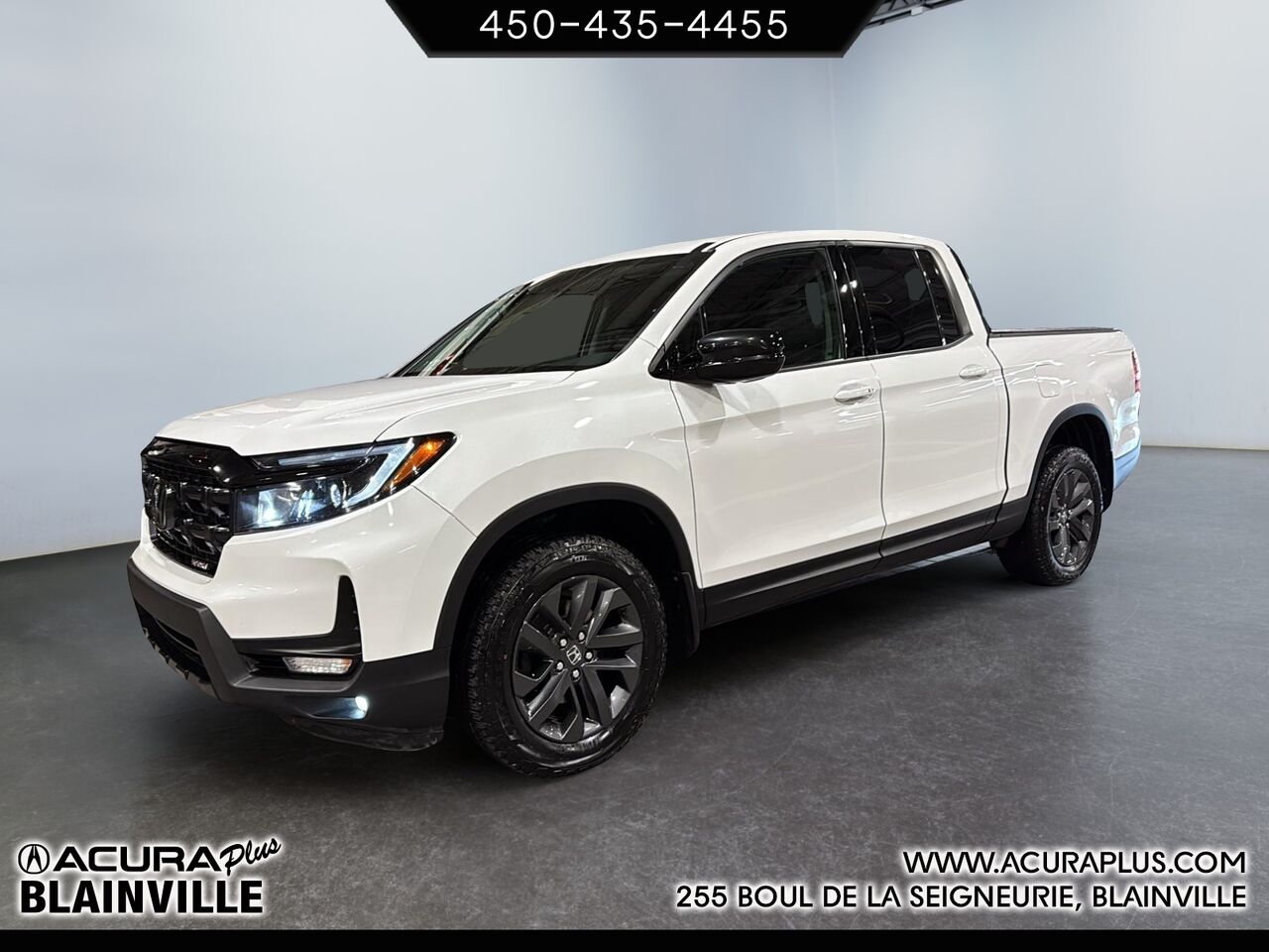 White 2025 Honda Ridgeline Pickup Truck All-Wheel Drive Automatic