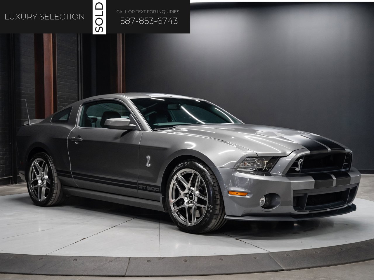 Ford mustang 2013
