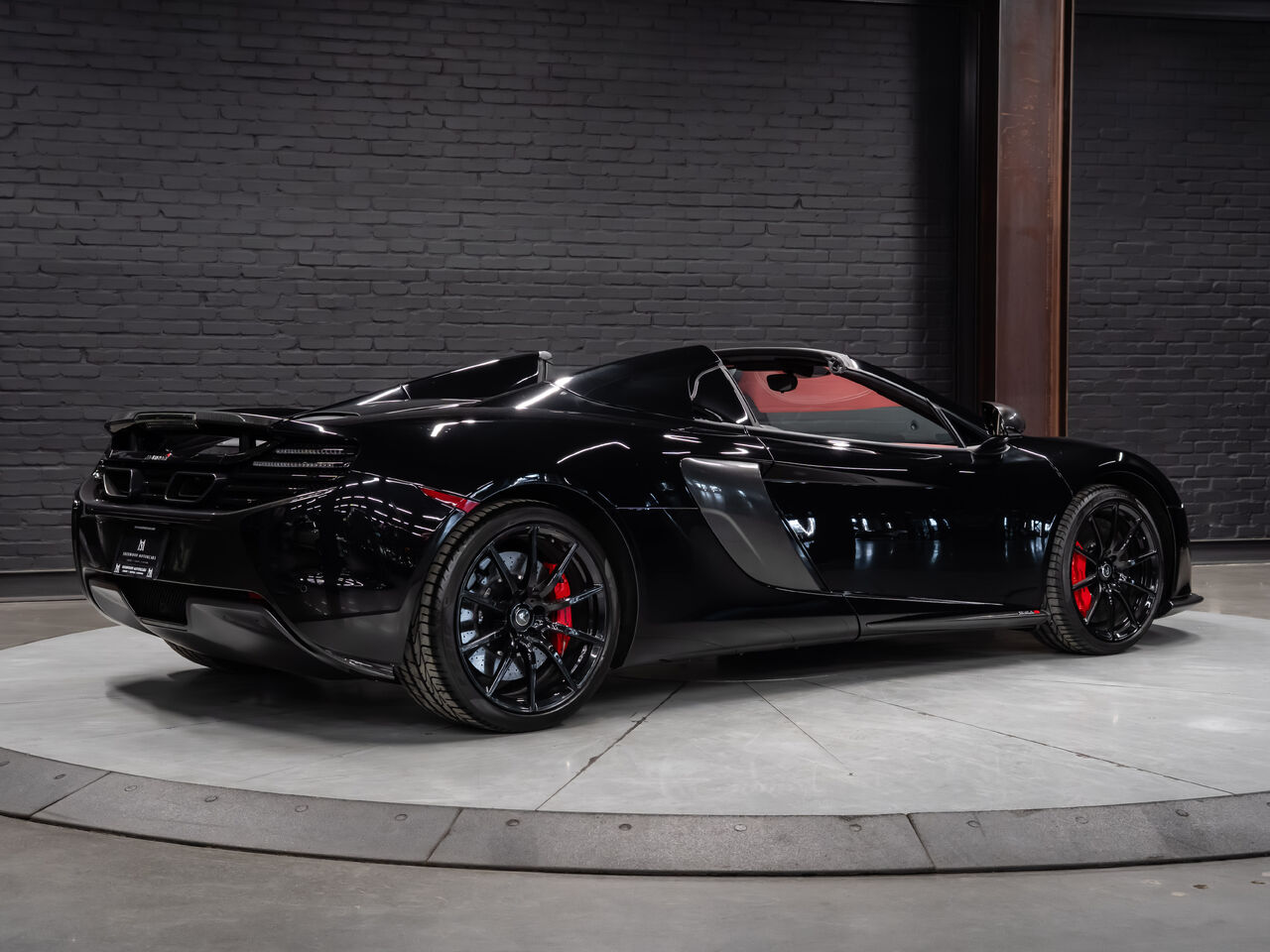 2015 McLaren 650S