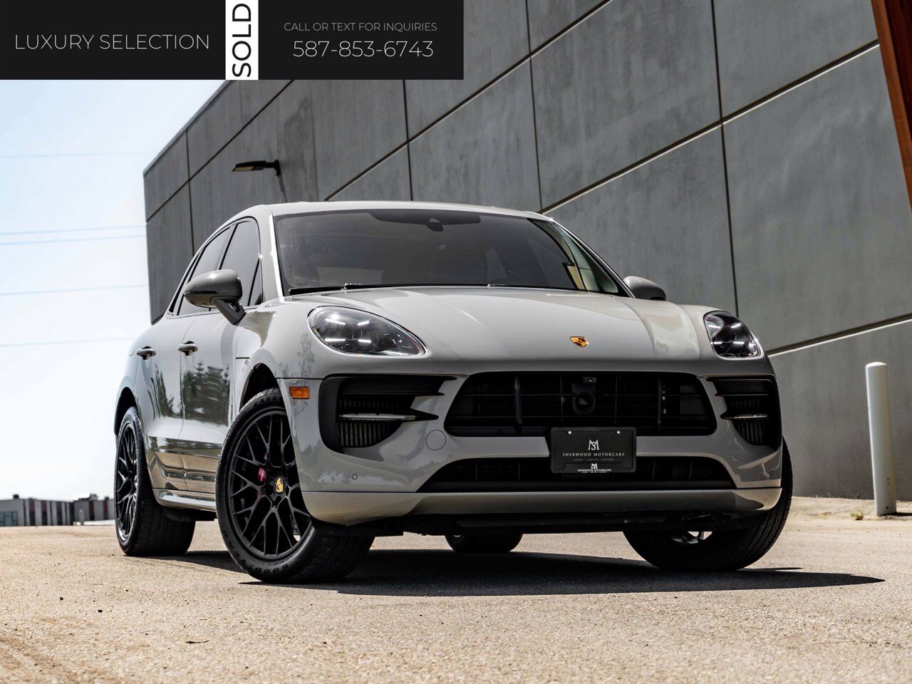 Porsche macan 2021
