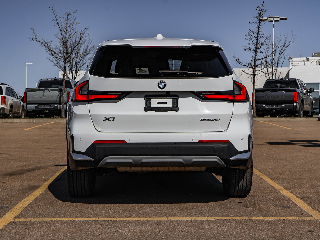 2025 BMW X1