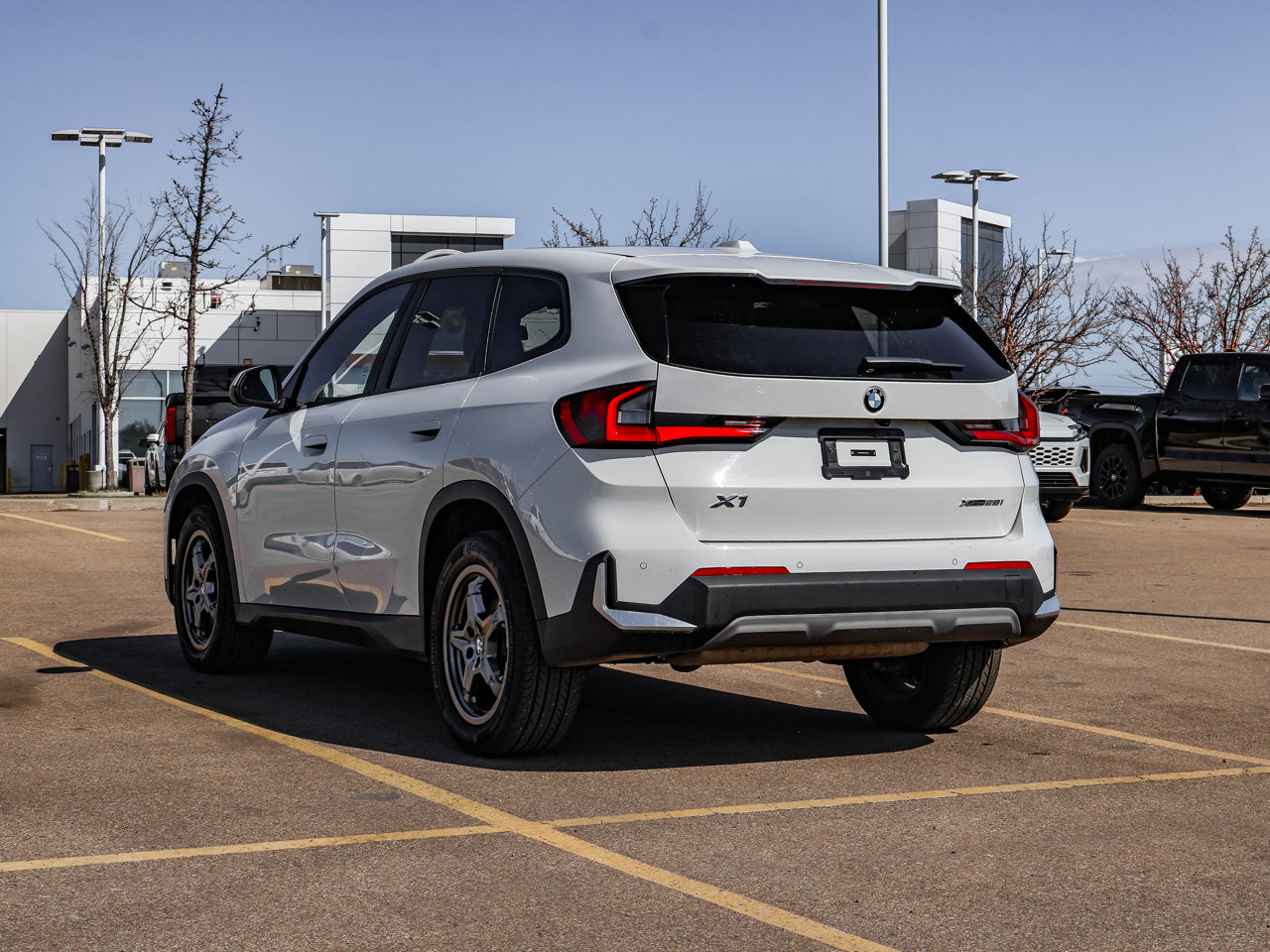 2025 BMW X1